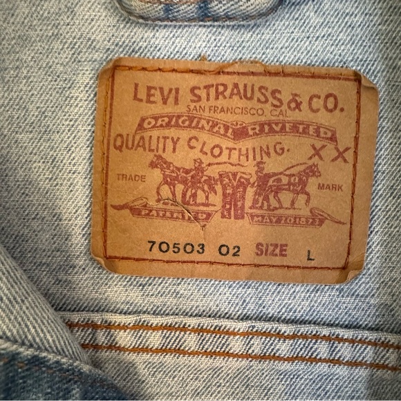 Levi Strauss & Co. Vintage Trucker Blue Jean Jacket - Picture 5 of 7